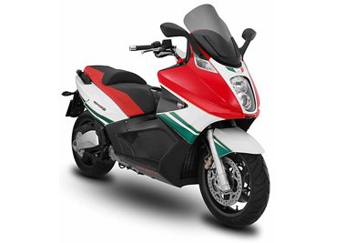 Gilera GP 800 Centenario (2011, ZAPM55100) | Vehicles | Scooter Center